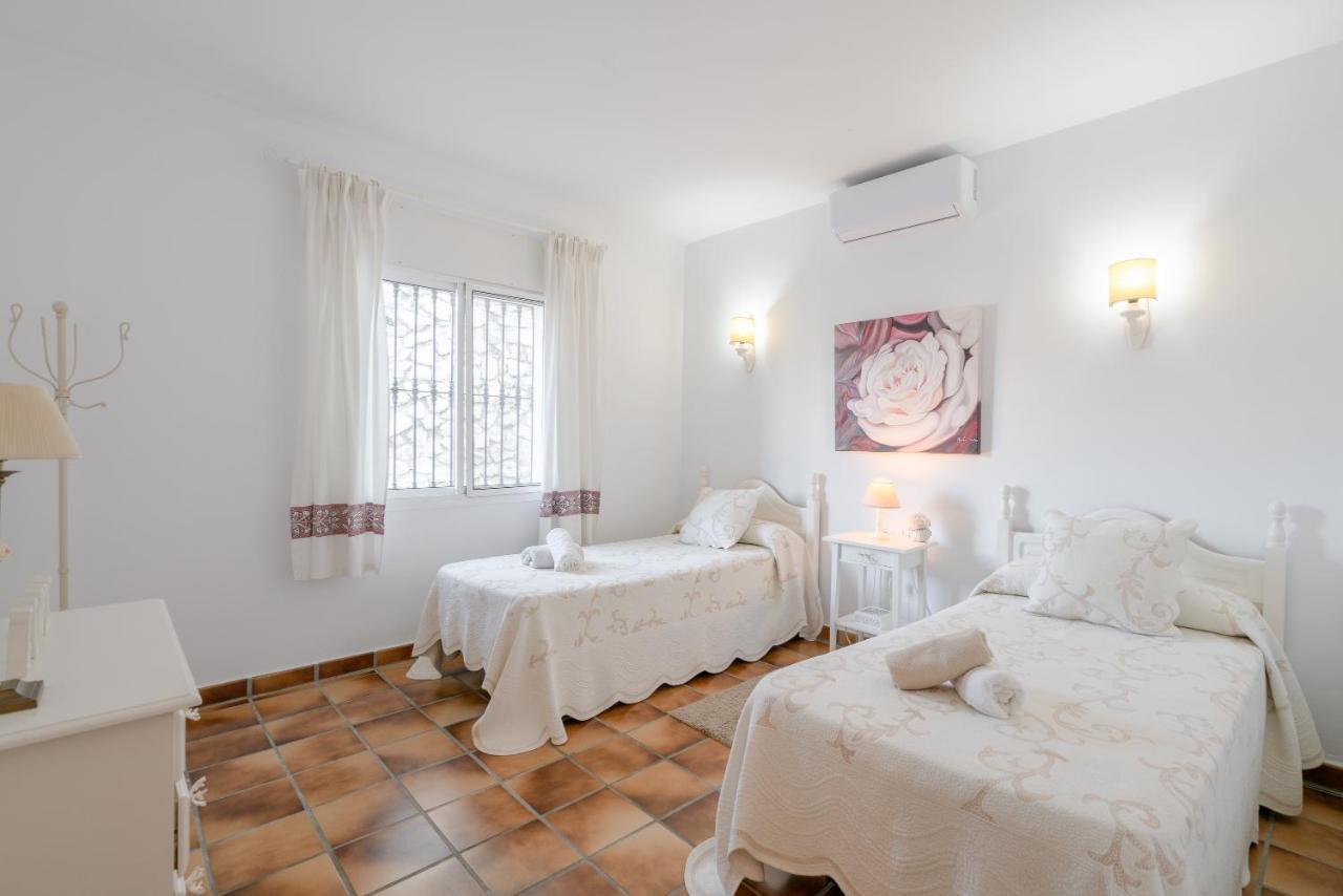 Cortijo La Rijana Villa Sayalonga Kültér fotó