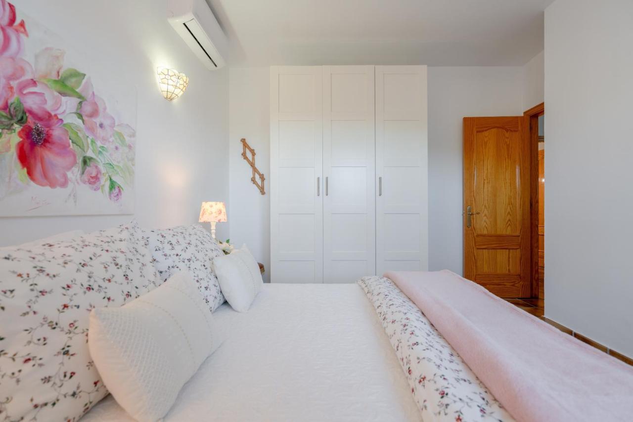 Cortijo La Rijana Villa Sayalonga Kültér fotó