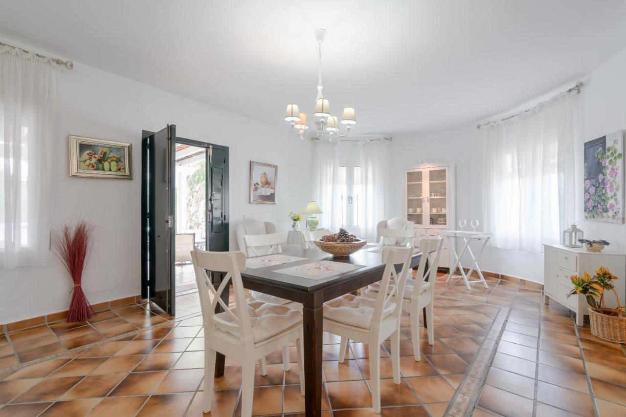 Cortijo La Rijana Villa Sayalonga Kültér fotó